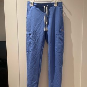 Figs scrubs Yola Skinny pants